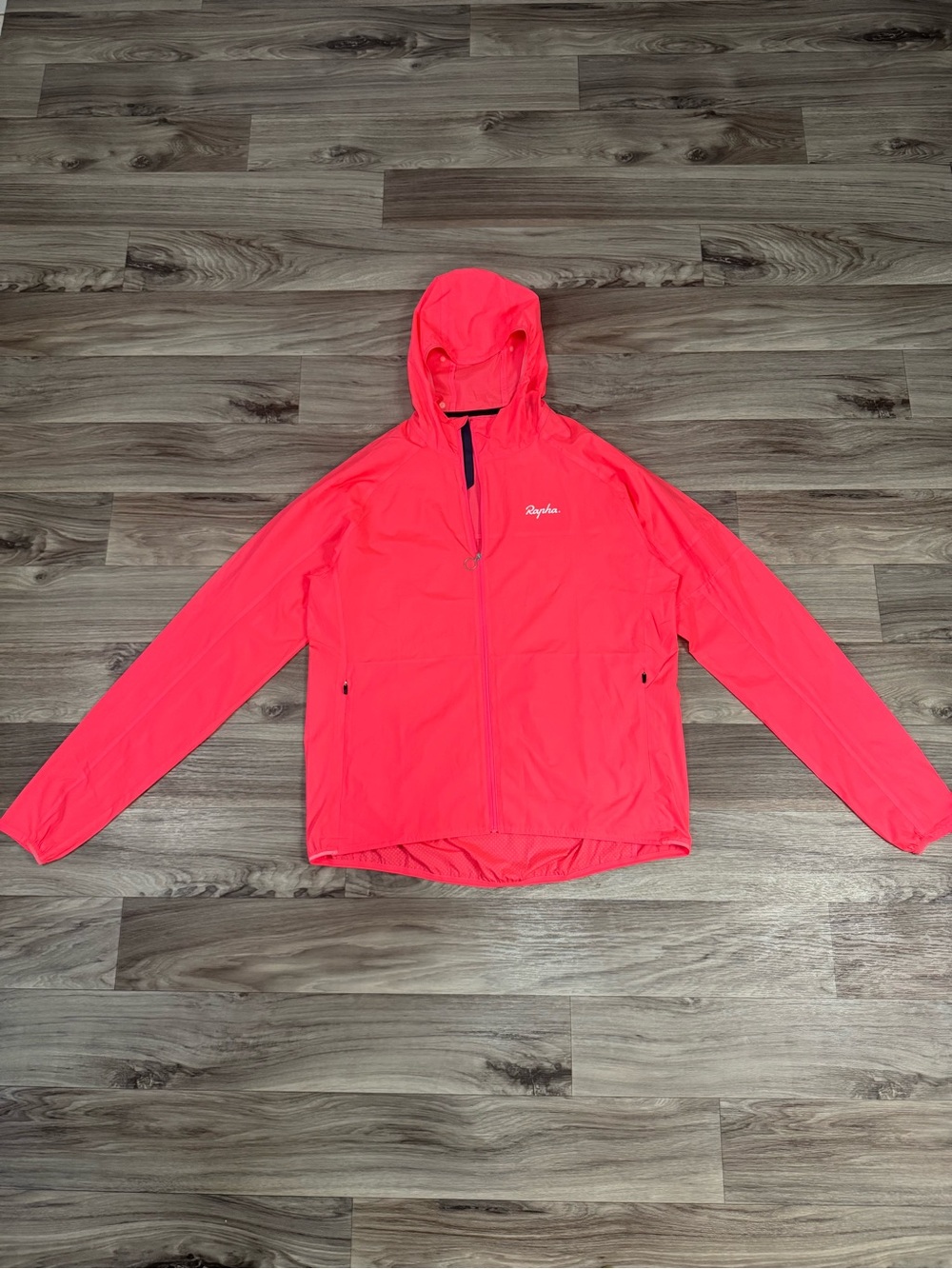Rapha Men's Commuter Lightweight Cycling Jacket in Hi-Vis Pink Size Large